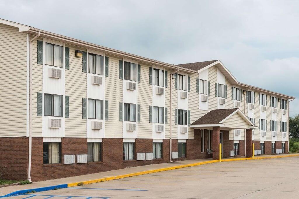 Amerihost Inn & Suites Kingdom City المظهر الخارجي الصورة