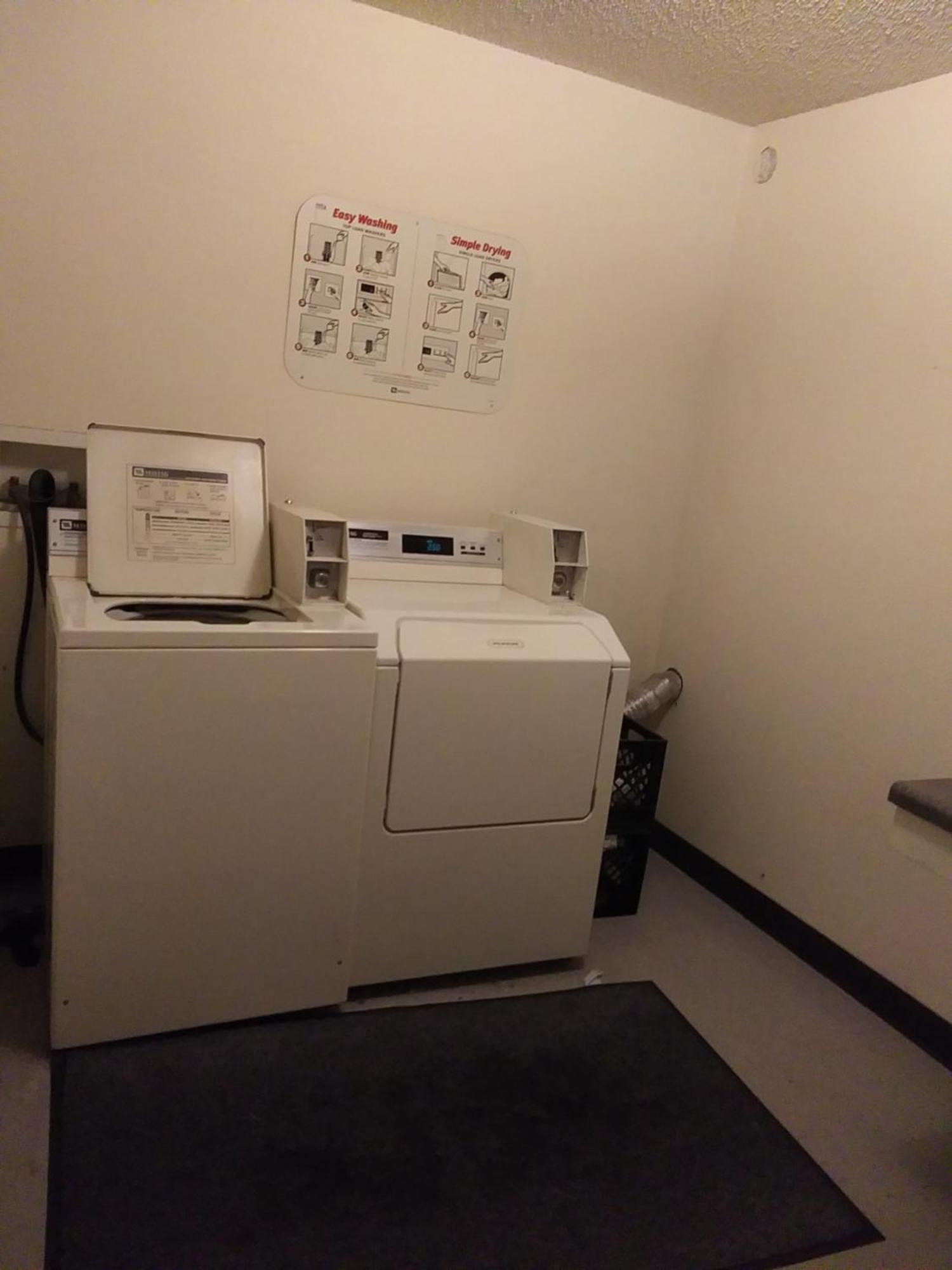 Amerihost Inn & Suites Kingdom City المظهر الخارجي الصورة